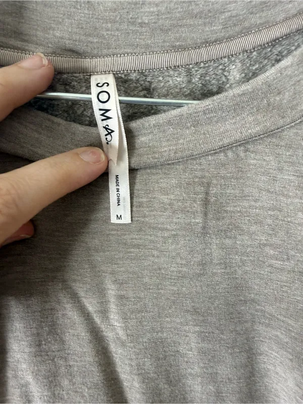 Soma Beige Crewneck Lightweight Long-Sleeve pajama set size medium - Image 4