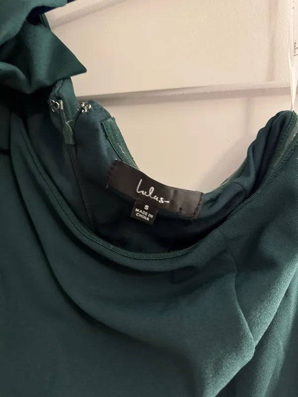 Green one shoulder dress  - Image 5