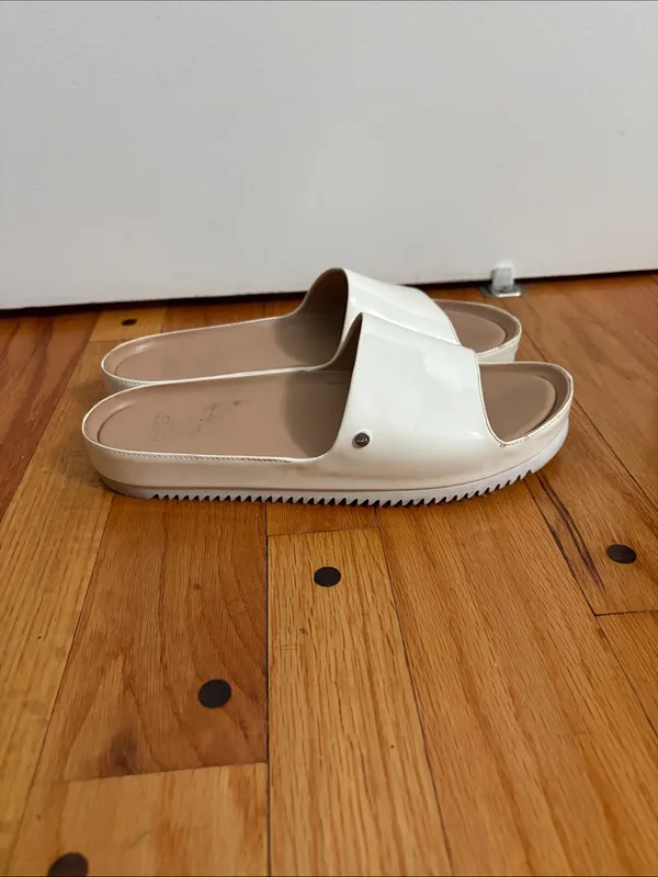 UGG Women’s Cream Slide Sandals with Soft Footbed - Image 2