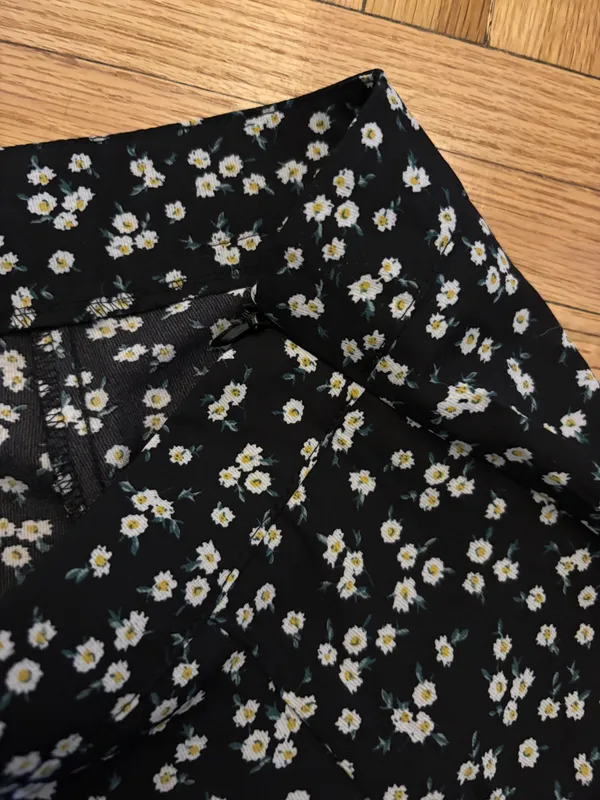 Lightweight Flower Pants Multi Size 24 - Image 3