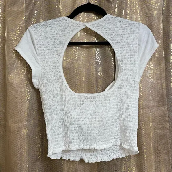 Free People White Strike A Pose Smocked Cropped Top Large NWOT - Image 2