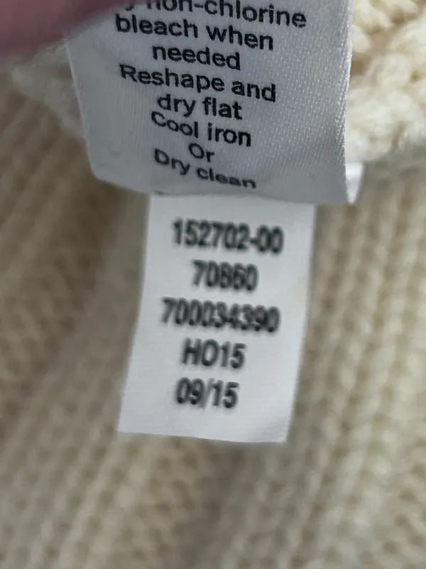 Athleta 100% Extra Fine Merino Wool Cream Chunky Turtle Neck Sweater Size Small - Image 4