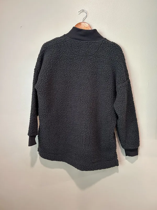 Gray aerie size small oversized Sherpa - Image 6