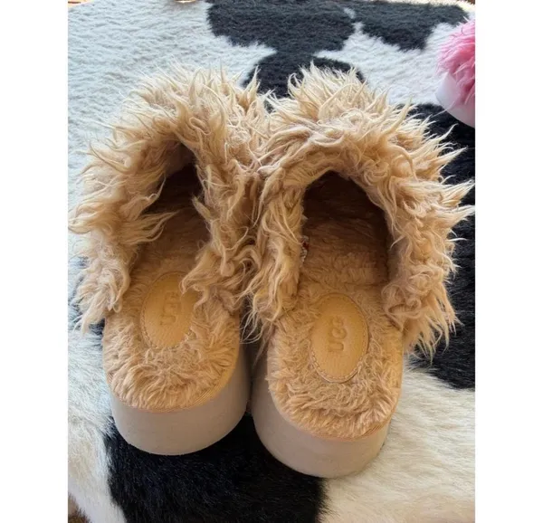 Ugh FLUFF MAMA fuzzy slippers - Image 3