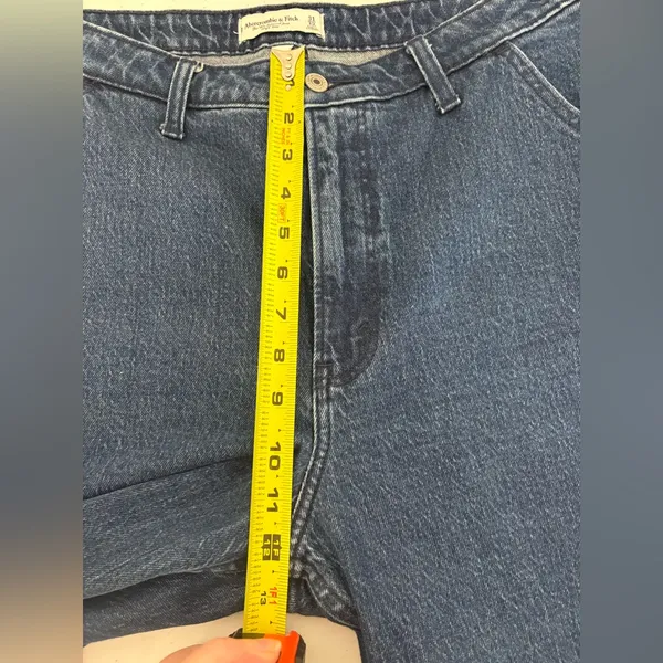 Abercrombie High Rise 90s‎ Relaxed Jean Raw Hem 31/12L long EUC - Image 8