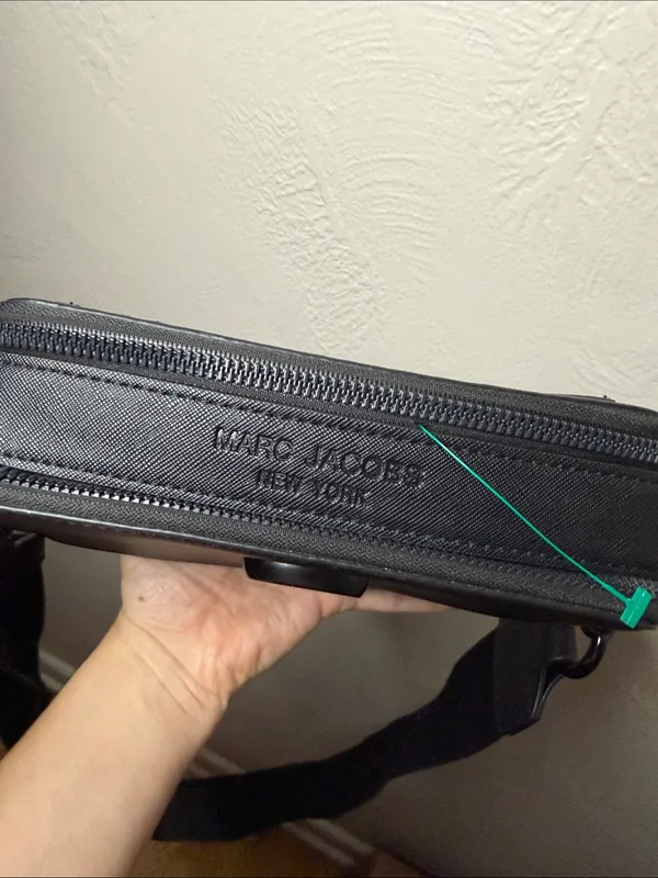 Marc Jacobs Snapshot DTM Black Leather Crossbody Camera Bag - Image 6