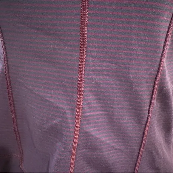Lululemon Women's Can't Stop Jacket Hyper Stripe‎ Plum size 6 Small athleisure - Image 10