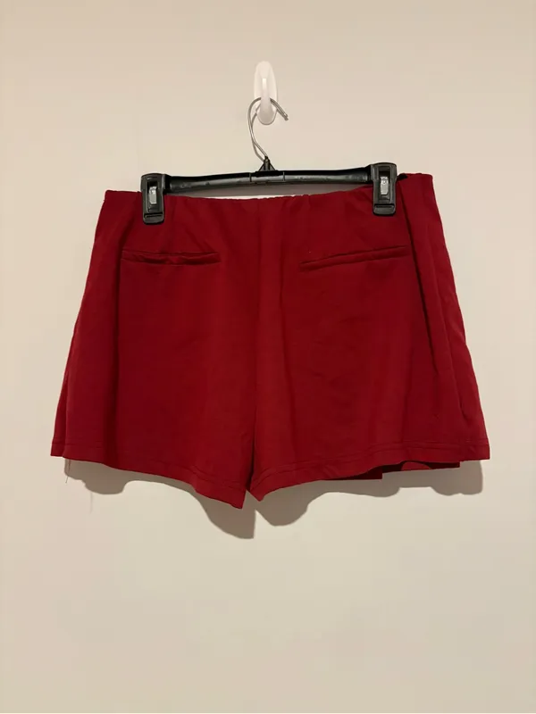 Emerson Lang Pleated Mini Skort maroon red size large - Image 2