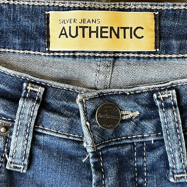 SILVER JEANS Authentic The Curvy Boyfriend Jean Size 4 NWT - Image 7