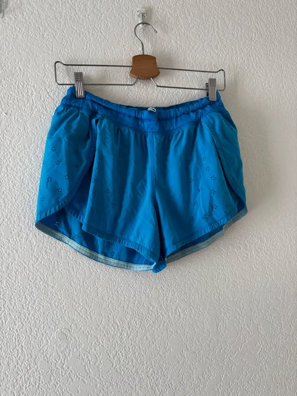 Lululemon Breeze By Short *Laser Cut Shorts - Image 5