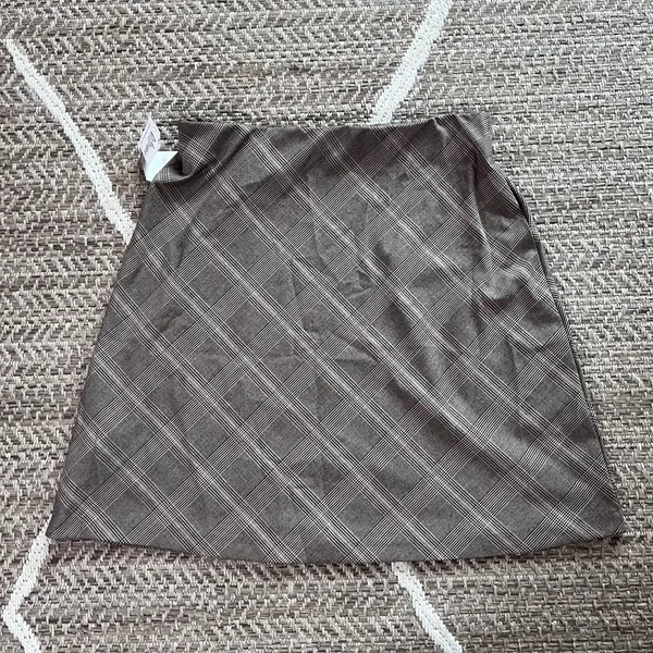 Karen Kane Plaid Skirt Sz Large - Image 4