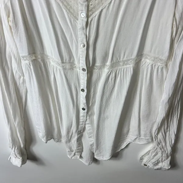 Free People White Lace Panel Rayon Gauze Button Down Blouse Small Boho Top - Image 5