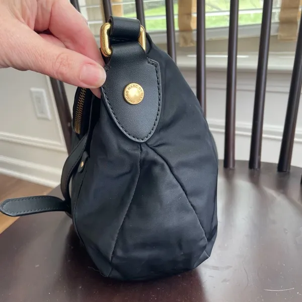 Marc Jacobs Preppy Nylon Messenger Bag Black Gold $200 - Image 7
