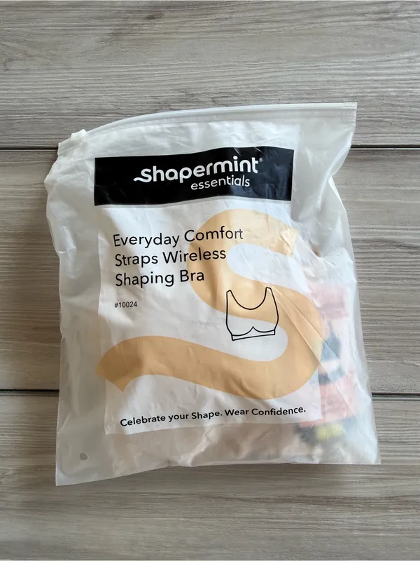 Shapermint Essentials Everyday Comfort Straps Wireless Bra Beige Medium NWT - Image 11