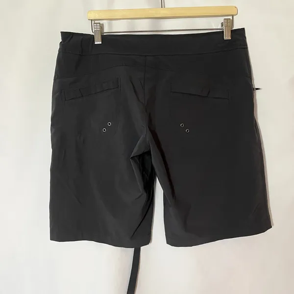 Free‎ Country women's sport gray shorts drawstring waist zipper pockets size L - Image 4