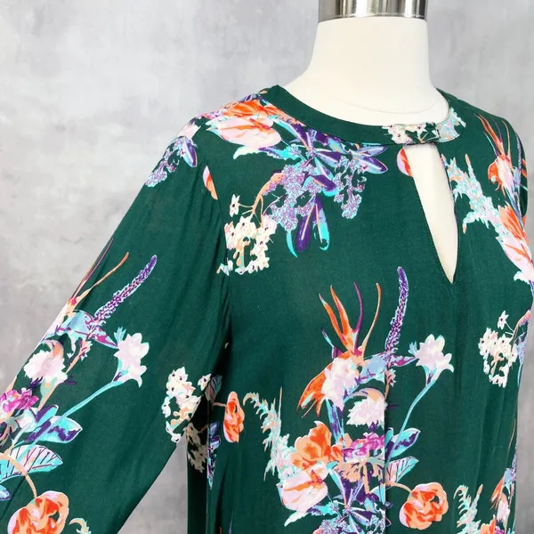 World‎ Market Womens Addy Tunic Top Blouse S/M Tropical Floral Swing Feminine - Image 2