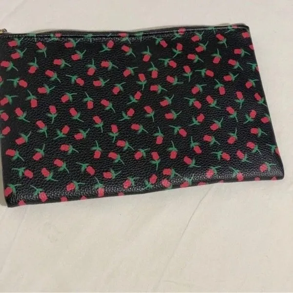 Mary Kay Black Rose Floral Cosmetic Bag Clutch Gold Zip Makeup Pouch 9.5x6 - Image 4