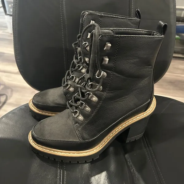 A New Day Black Faux Leather Women’s Boots size 6 - Image 5