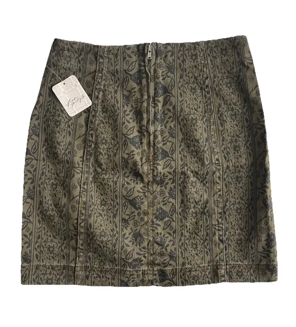 Free People NWT Sz 0(XS) Modern Femme Denim Mini Skirt Olive Black Floral - Image 5