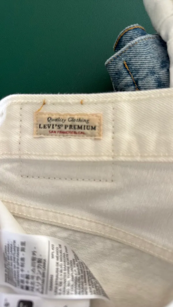 Levi’s Shorts Denim - Image 3