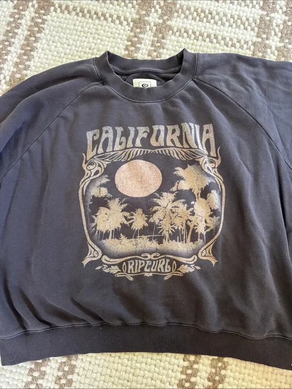 Rip Curl Graphic Crewneck Sweatshirt - S - Image 2