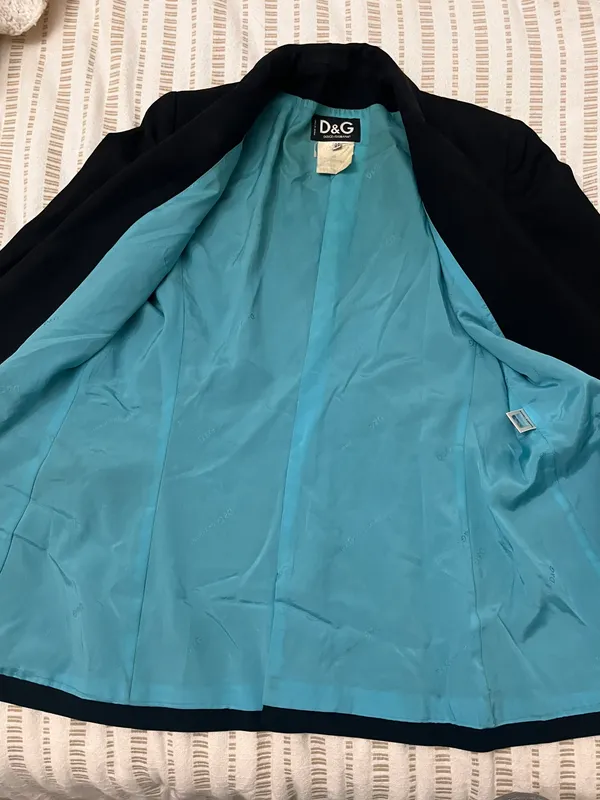 Dolce & Gabbana Vintage Black Blazer y2k celebrity style blazer antique fitted blazer runway designer office modest - Image 2