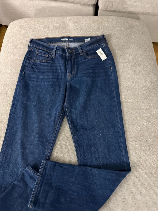 NWT Old Navy Boyfriend Jeans - Image 2