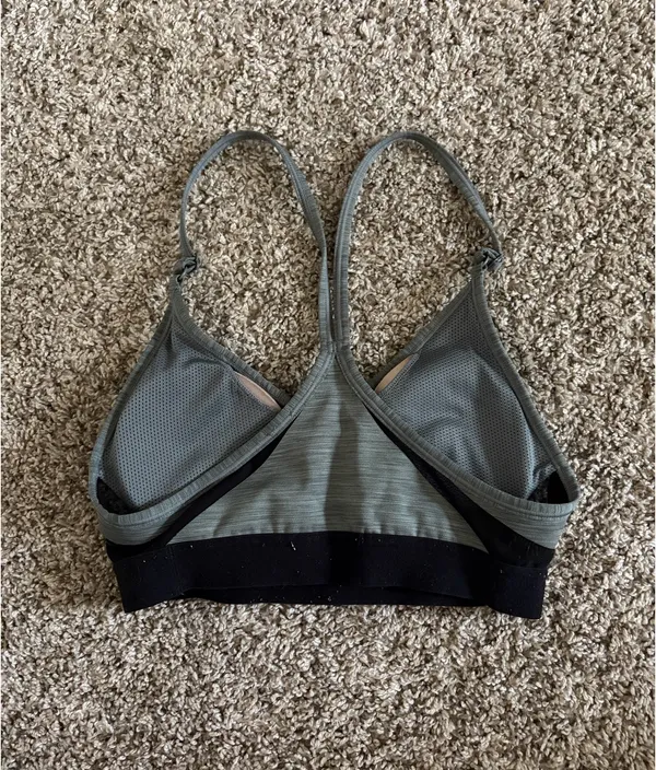 Nike sports Bra - Image 2