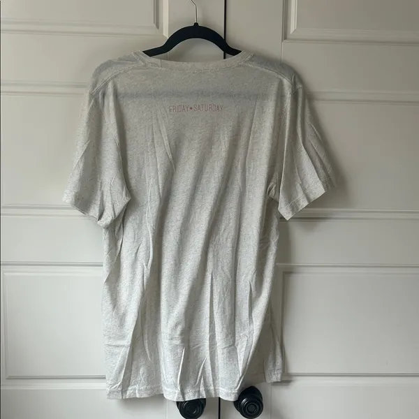 Babes Support Babes Graphic Tee Gray Size L - Image 4