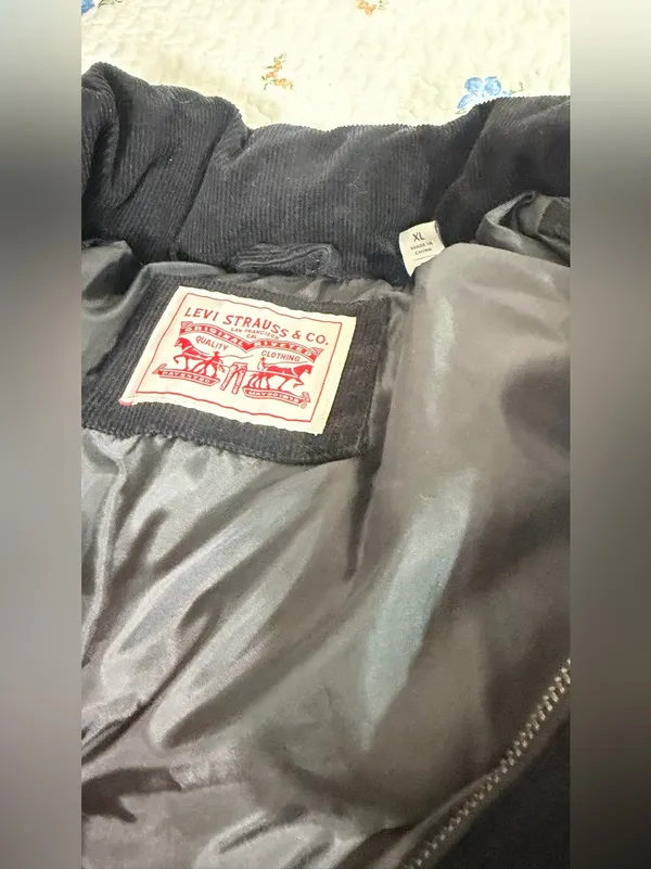 Levi's Unisex 100% Cotton Black Quilted Corduroy Puffer Zip-Up Jacket Size XL - Image 15