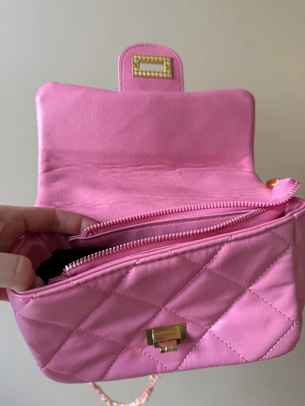 Pink Lily Pink Quilted Purse - Image 6