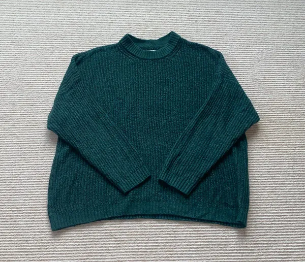 Sweater Women’s Green Stretchy Slouchy Comfy - Image 3