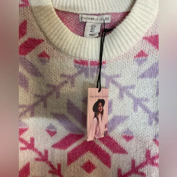 NWT Sincerely Jules Vibrant Pink and Lavender Sweater - Image 3