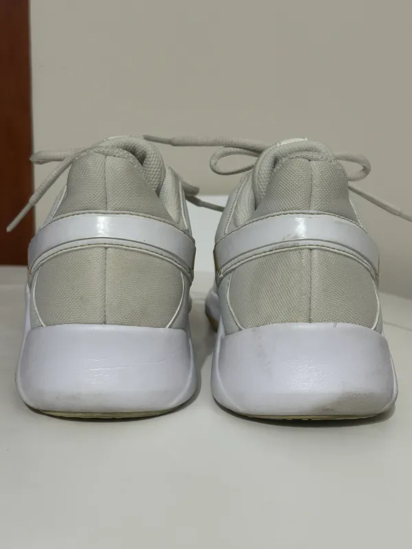 Legend Essential 2 Training Shoes - Image 7