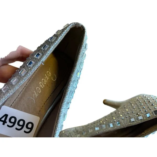 Elegant Silver Rhinestone High Heels Womens Size 6.5 midheel - Image 9