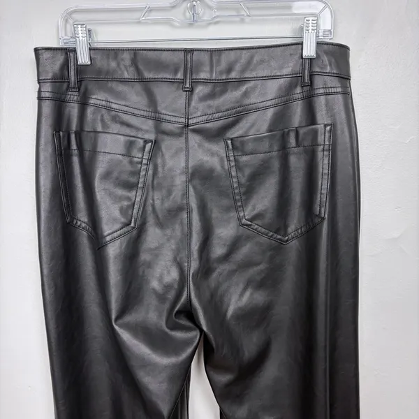 Old Navy Faux‎ Leather Wide Leg Pants Black High Waisted Going Out Edgy Size 10 - Image 7