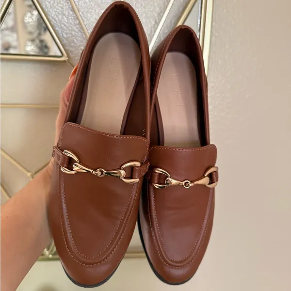 LOFT Horsebit Loafers Cognac Brown Gold Bit Size 6 Vegan Leather Classic Preppy - Image 6