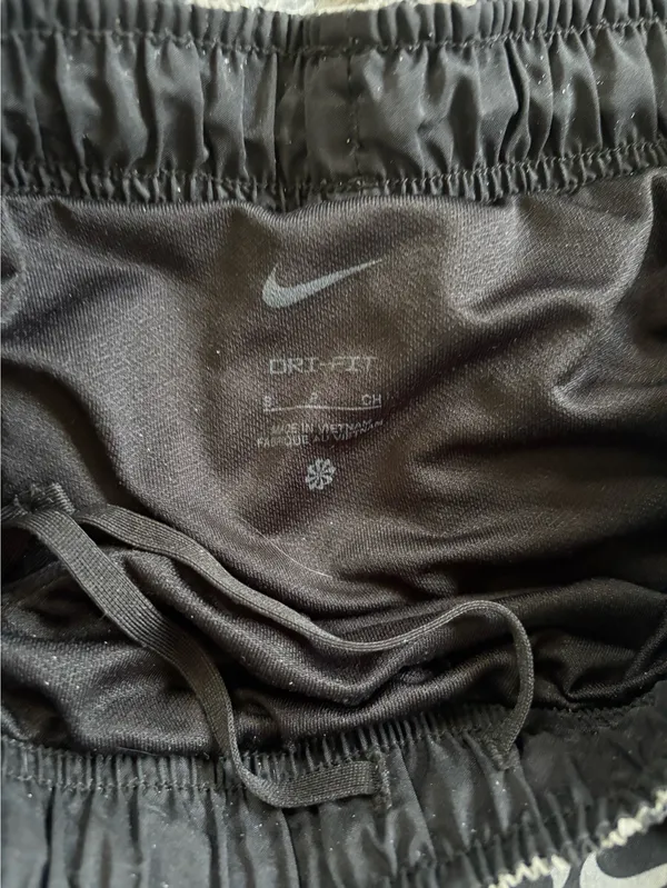 Retro Nike Shorts - Image 6