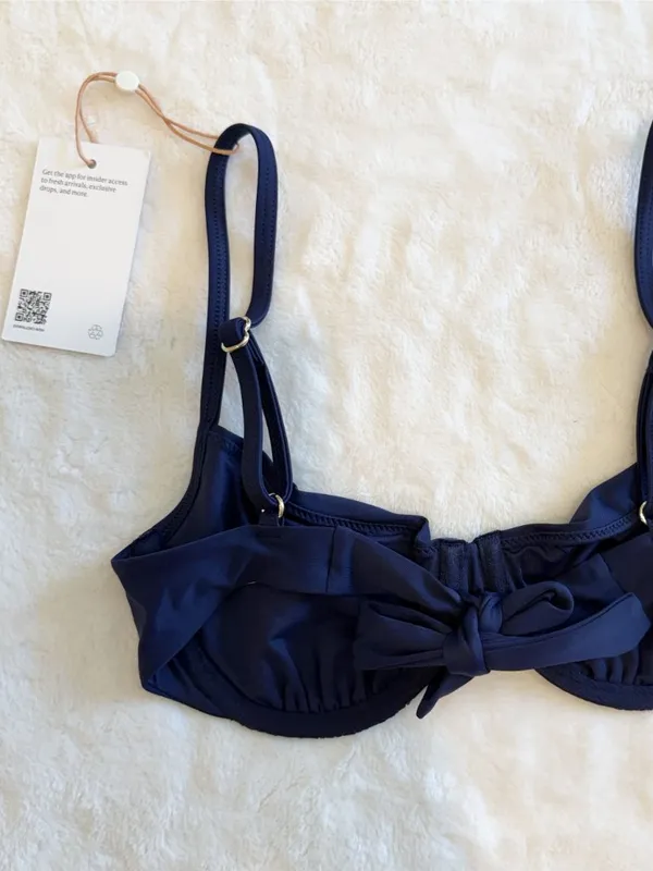 NWT Quince Italian Demi Bikini Top in Deep Navy - Size: Extra Small - Image 4