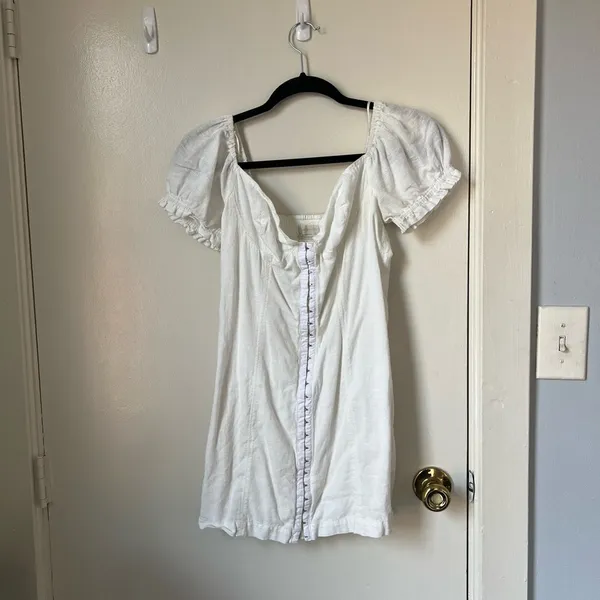Urban outfitters white linen dress Britney hook and eye - Image 5