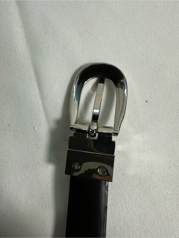 Classic Black Leather women’s Belt with Silver-Tone Buckle - Image 5