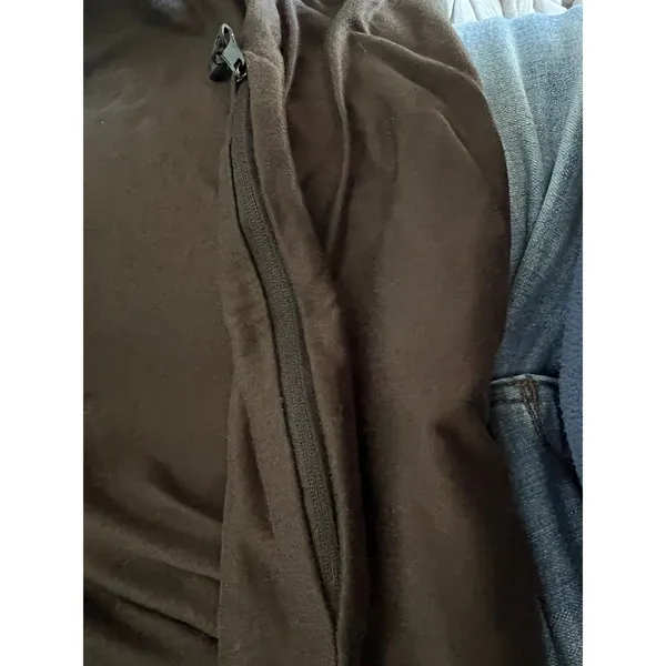 Beyond Yoga pocket infinity Scarf‎ black - Image 4