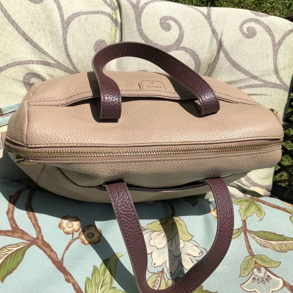Fossil Tan Pebbled Leather Purse - Image 3