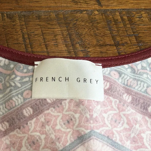 French Grey Womens L Pink Chevron Knit V Neck Dress - Image 4