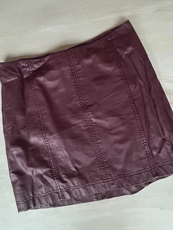 Free People Femme Vegan Leather Mini Skirt Size 8 Size Medium Going Out Skirt - Image 7