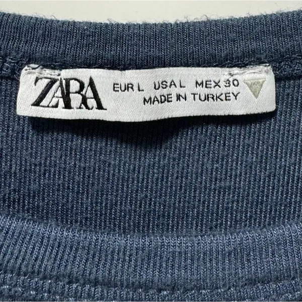 Zara Blue Women's cropped top size large - Image 2