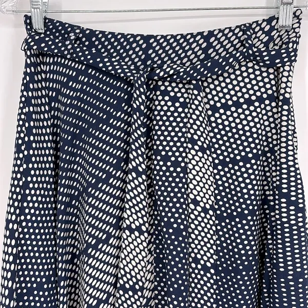 Banana Republic Factory Handkerchief Skirt Blue & White Polka Dot Women’s Size 2 - Image 3