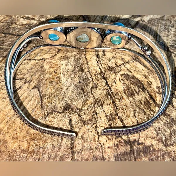 Caribbean Larimar & Howlite Accent Cuff - Image 4