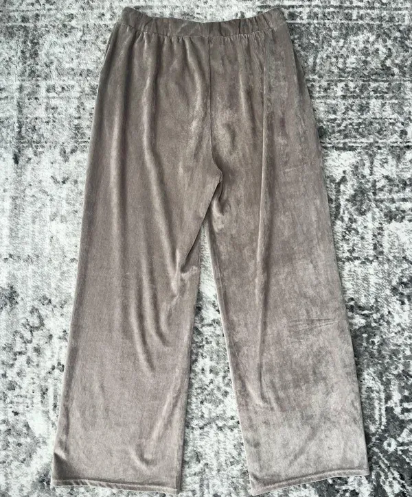 Vuori Haven Wide Leg Rib Pants - Image 3