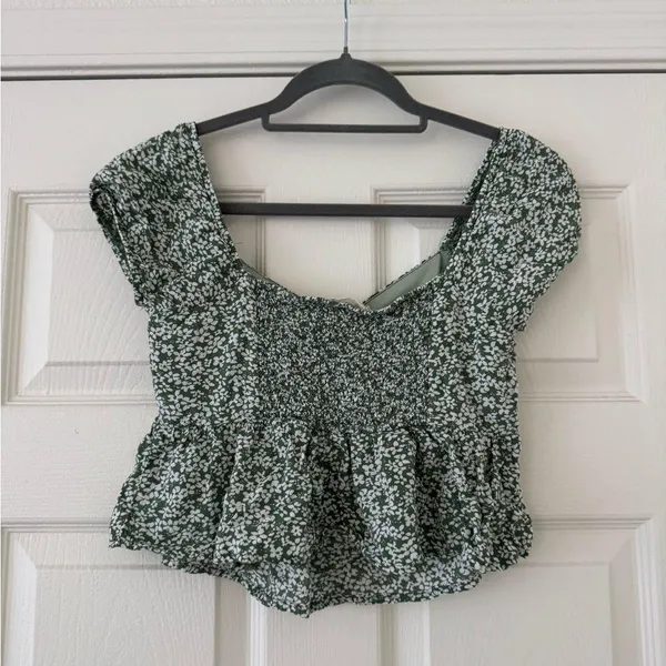 PacSun Cute Floral Top - Image 2